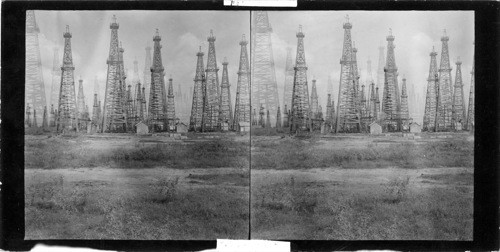 Spindle top oil field, Beaumont, Texas