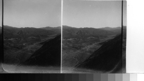 The reservoir just above the dam. St. Francis Dam and Santa Paula Valley, after the break of the dam, March 13, 1928