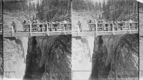 Second Bridge, Maligne Canyon. Alta.,Canada