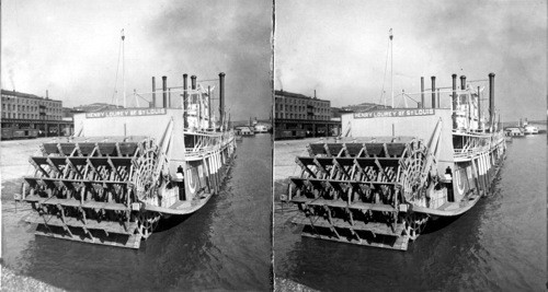 Typical End - sheeler on the Mississippi, St. Louis, Missouri