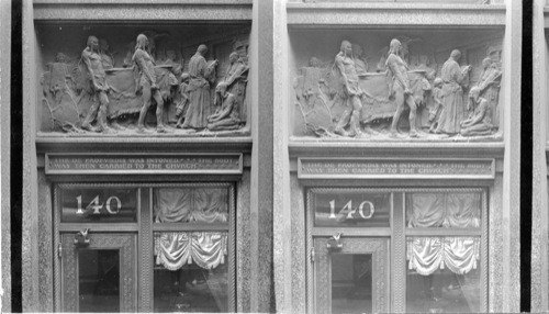 Tablet located on the front entrance of the Marquette Bldg., 72 W. Adams St., Chicago, Ill