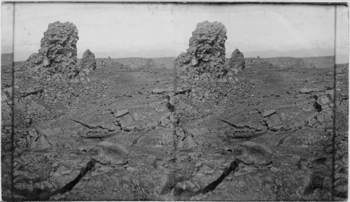 Lava Cones or Chimneys of Floor of Kilauea, Oct. 1907, Hawaii