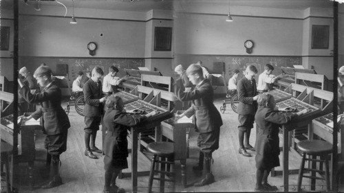 Print shop, Spalding Public School for crippled children. Chicago