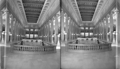Office of the Continental Trust Co., Chicago, Ill. General view second floor