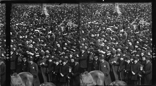 Eager throng waiting for the appearance of the President at the Capitol. Inauguration of Theodore Roosevelt. Washington, March 4, 1905