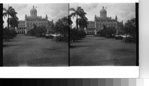 Cuba - Province of Havana - Havana - the National Capitol: The palace of the president of Cuba - "White House" of the Pearl of the Antilles