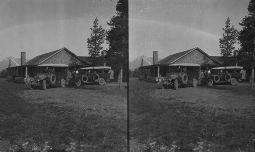 Buses starting from Jackson Lake Lodge