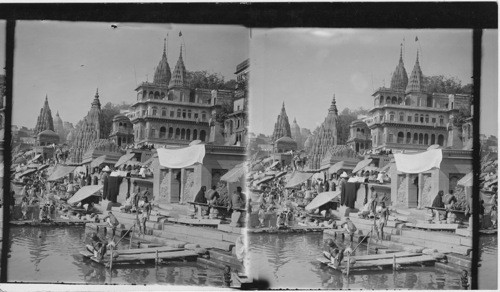 Crowds of Pilgrims Bathing in the Sacred Ganges, Benares India