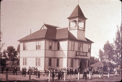 La Habra School