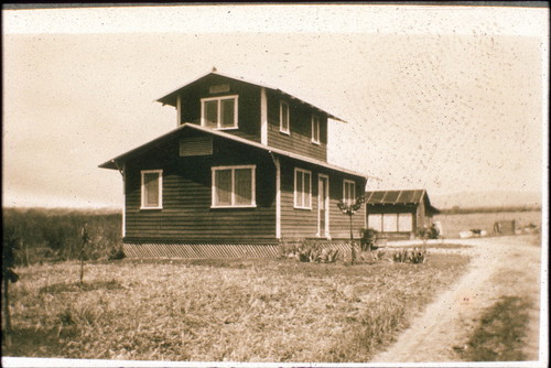 F.M. Burbank house (W. Central)