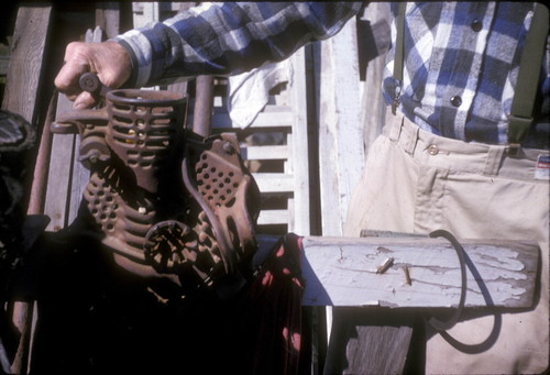 Corn shucker