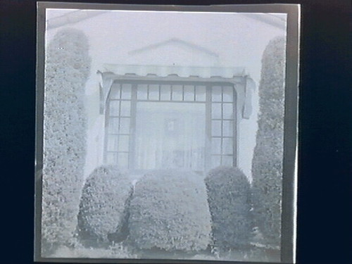 Richmond general scenes, "Planes Devastate Reich" 1944, Signs of the Times