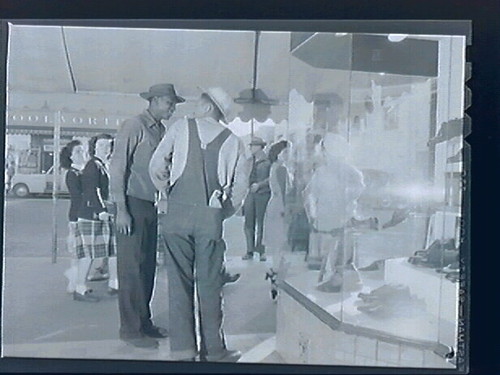 Buying Power of Shipyard Workers, McDonald Ave