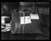 Black leather bag obtained as evidence in Fay Sudow murder case, Los Angeles, 1920