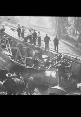 Train off tracks Sugar Pine Lumber Company Railroad