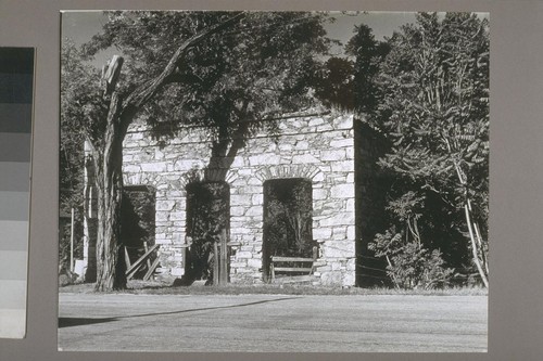 Gen. Mdse. [i.e. General Merchandise] Store & Wells Fargo. [Ruins.] Volcano. 1936