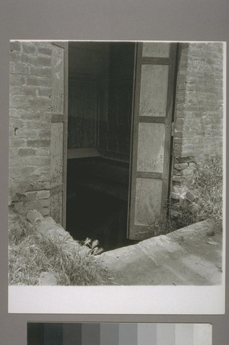 [Doorway, unidentified building.] Hornitos. 1940