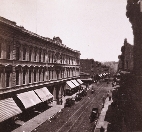 127. San Francisco--Montgomery Street, Instantaneous, corner Market street, looking North