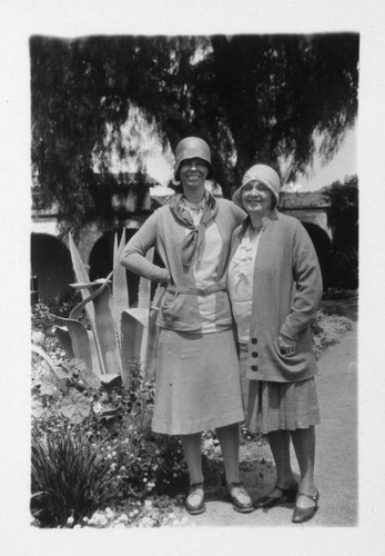 Lilian Miller, left, and Grace Nicholson