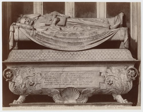 Pe. Ia. No. 2115. Firenze - Chiesa di S. Croce. La Figura di C. Marsuppini, dettaglio del suo monumento. (Desiderio da Settignano.)