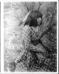 Portrait of a Havasupai Indian maiden, Waluthama's daughter, ca.1899