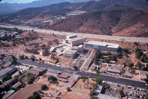 Thousand Oaks Civic Arts Plaza, 1994