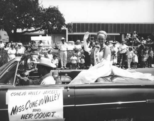 Miss Conejo Valley, Conejo Valley Days Parade 1965