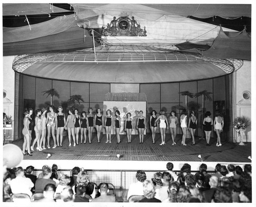 1960 Thousand Oaks Beauty Contest for Honorary Mayors Day