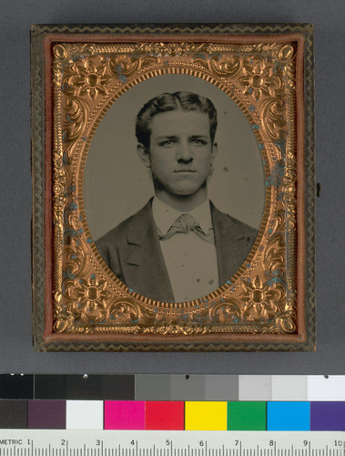 [Bust portrait of an unidentified young man.]