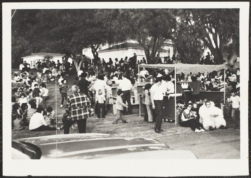 Mexican-American Advisory Council (MAAC) Center. Christmas in the park