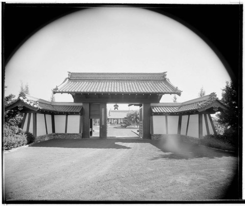 Hutton, Barbara, residence. Architectural detail