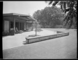 Thomas Church gardens for Joseph E. Howland: Boone residence