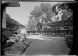 Thomas Church gardens for Joseph E. Howland: Ricker residence