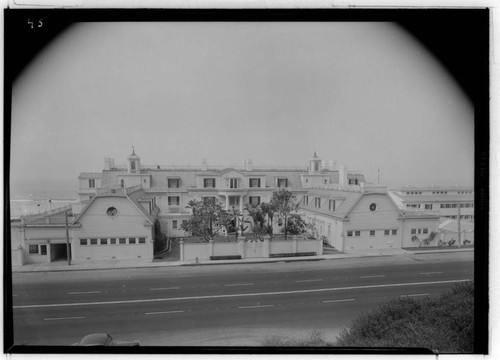 Ocean House Hotel. Exterior