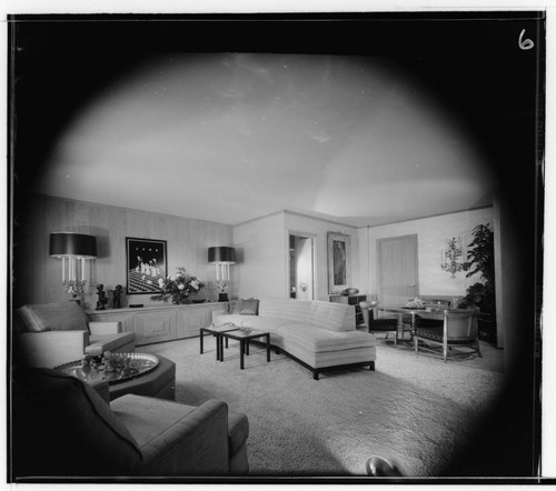 10530 Wilshire apartments. Living room