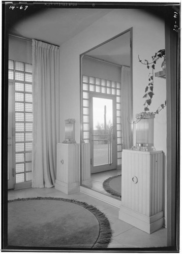 Bradley, Mr. and Mrs. J. H., residence. Interior