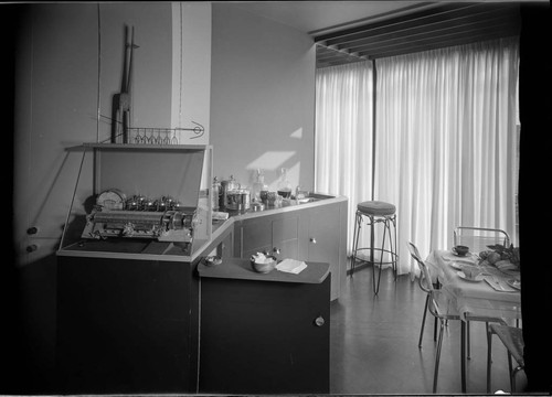 Aber, Mr. and Mrs. Otto S., residence. Dining area and Kitchen