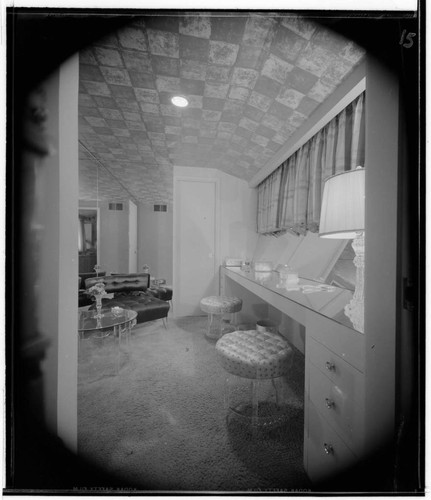 Adams, K., residence. Interior