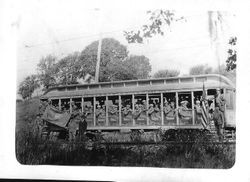 P&SR Railroad car with Barlow Ranch Camp workers from the Children's Aid Society in San Francisco