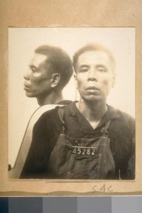 Leong Fook. San Quentin. 45282. Executed. April 5.1929. Age - 54. From Tulare Co., knocked Chinese woman in the head, poured gasoline upon her, setting fire to body which he had also stabbed - expected his wife to arrive from China