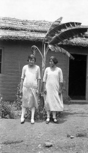 Antonia Espinosa and her sister