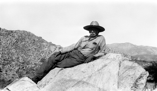 Vicente Espinosa, 72-year-old Arroyo León Kiliwa Indian, of the Japokelkawa lineage