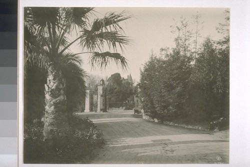 Entrance to F. M. Smith's residence