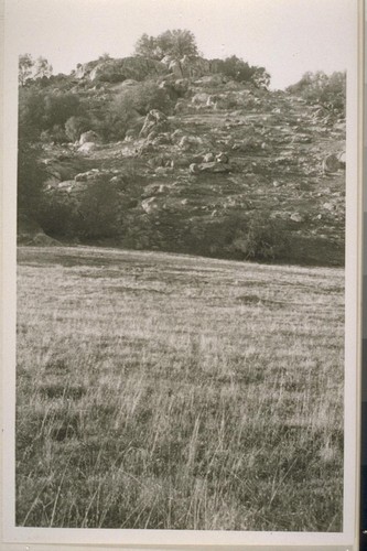 Foothill scenery east of Fresno; 1930; 6 prints