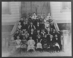 Miss Honoria Tuomey's third grade class of the original Sebastopol Grammar School, Sebastopol, California, 1905