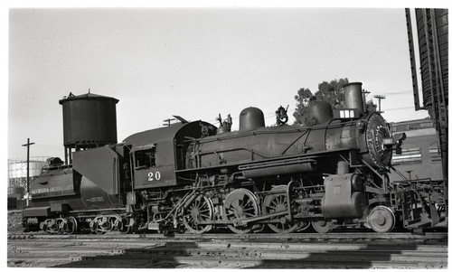 SD&AE locomotive 20 at San Diego roundhouse