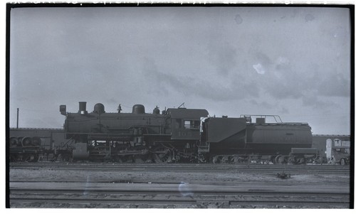 SD&A locomotive 105 at roundhouse