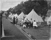 Olsen Family in Jefferson Park
