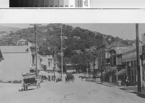 Throckmorton Avenue, Mill Valley