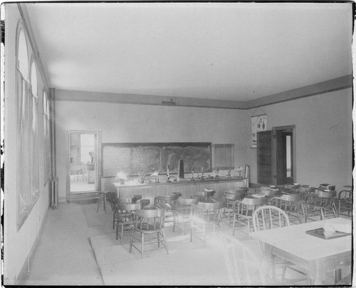 Photograph by Taber of classroom in Nathaniel Gray Hall of Science at Mills College